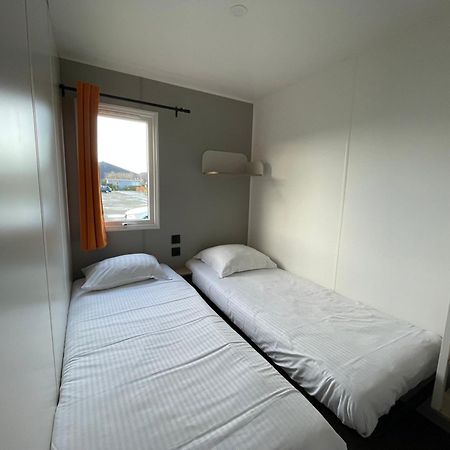 Holidaypark Klein Strand Яббеке Экстерьер фото